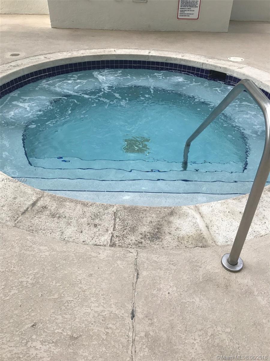 THE CLUB AT BRICKELL BAY - Residential Lease