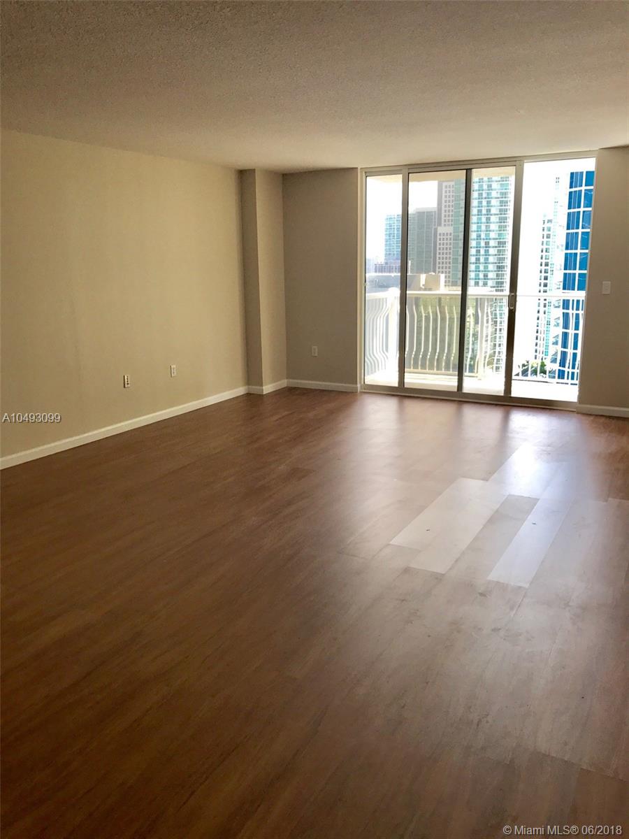 THE CLUB AT BRICKELL BAY - Residential Lease