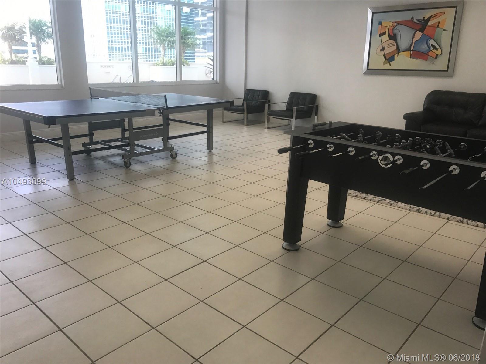THE CLUB AT BRICKELL BAY - Residential Lease