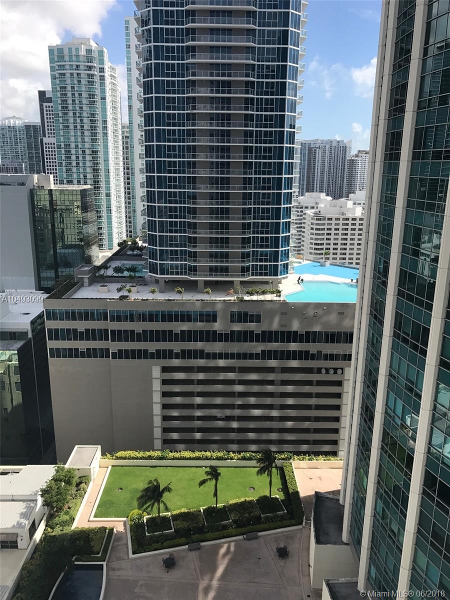 THE CLUB AT BRICKELL BAY - Residential Lease