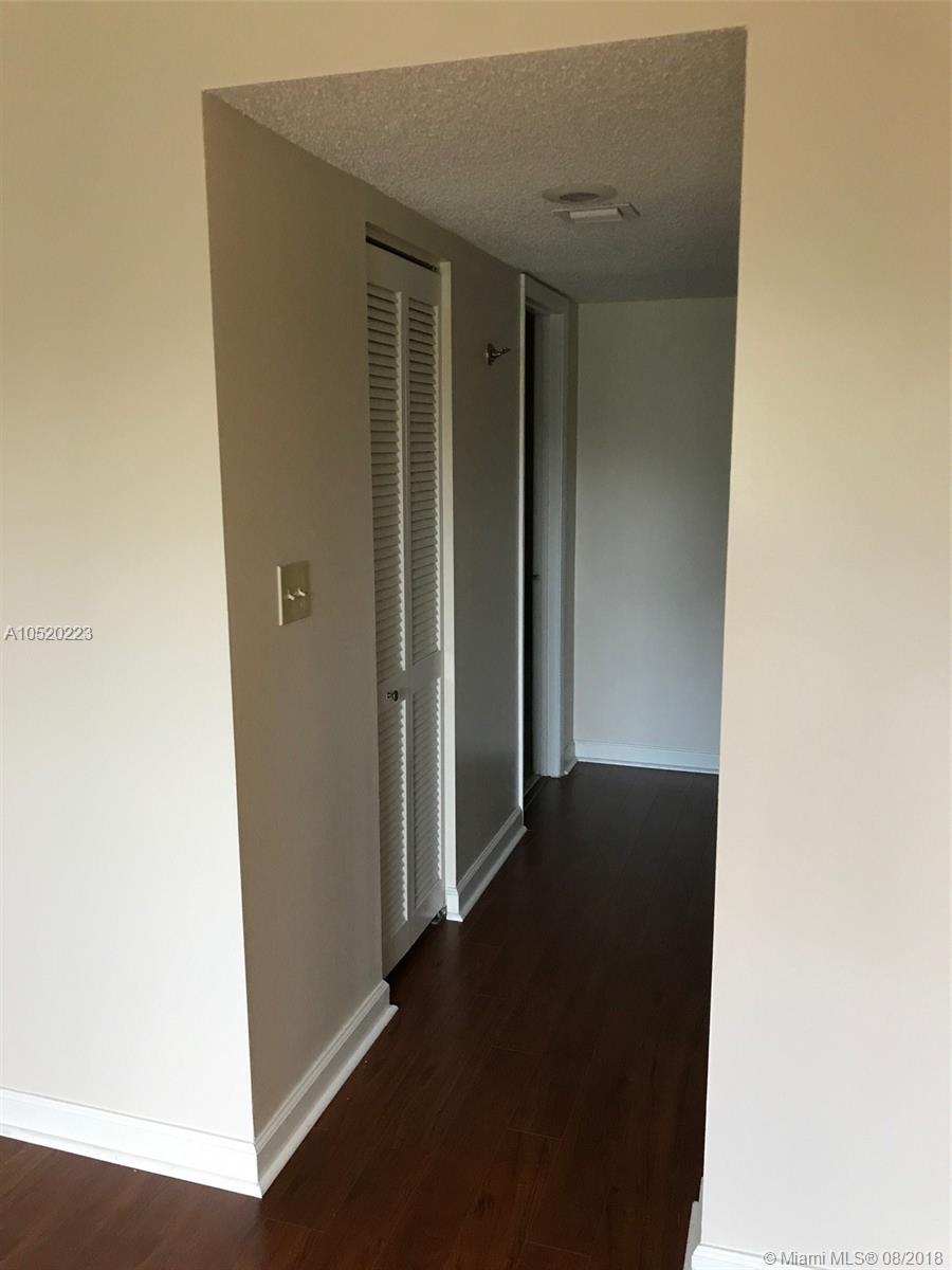 FAIRWAYS AT BONAVENTURE C - Residential Lease