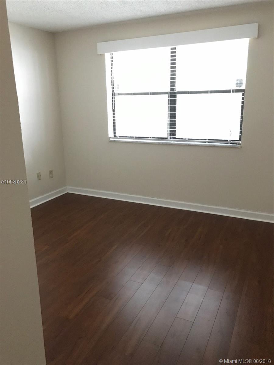 FAIRWAYS AT BONAVENTURE C - Residential Lease