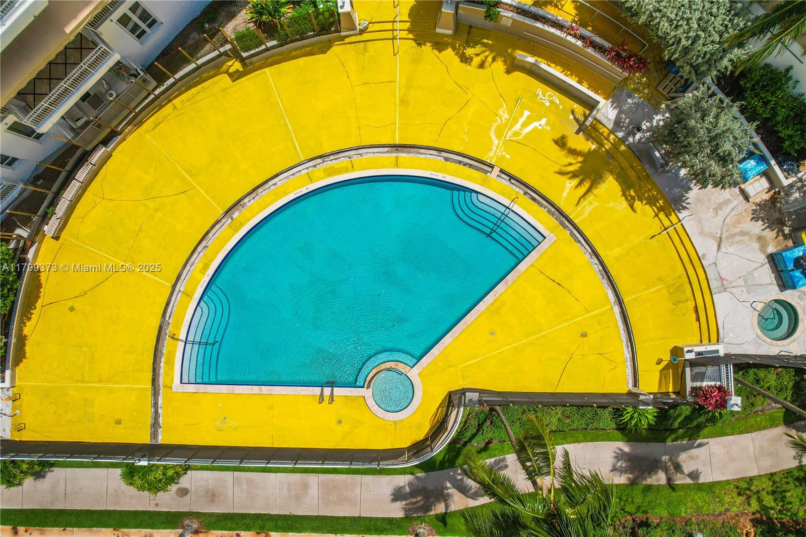 COURVOISIER COURTS CONDO - Residential Lease