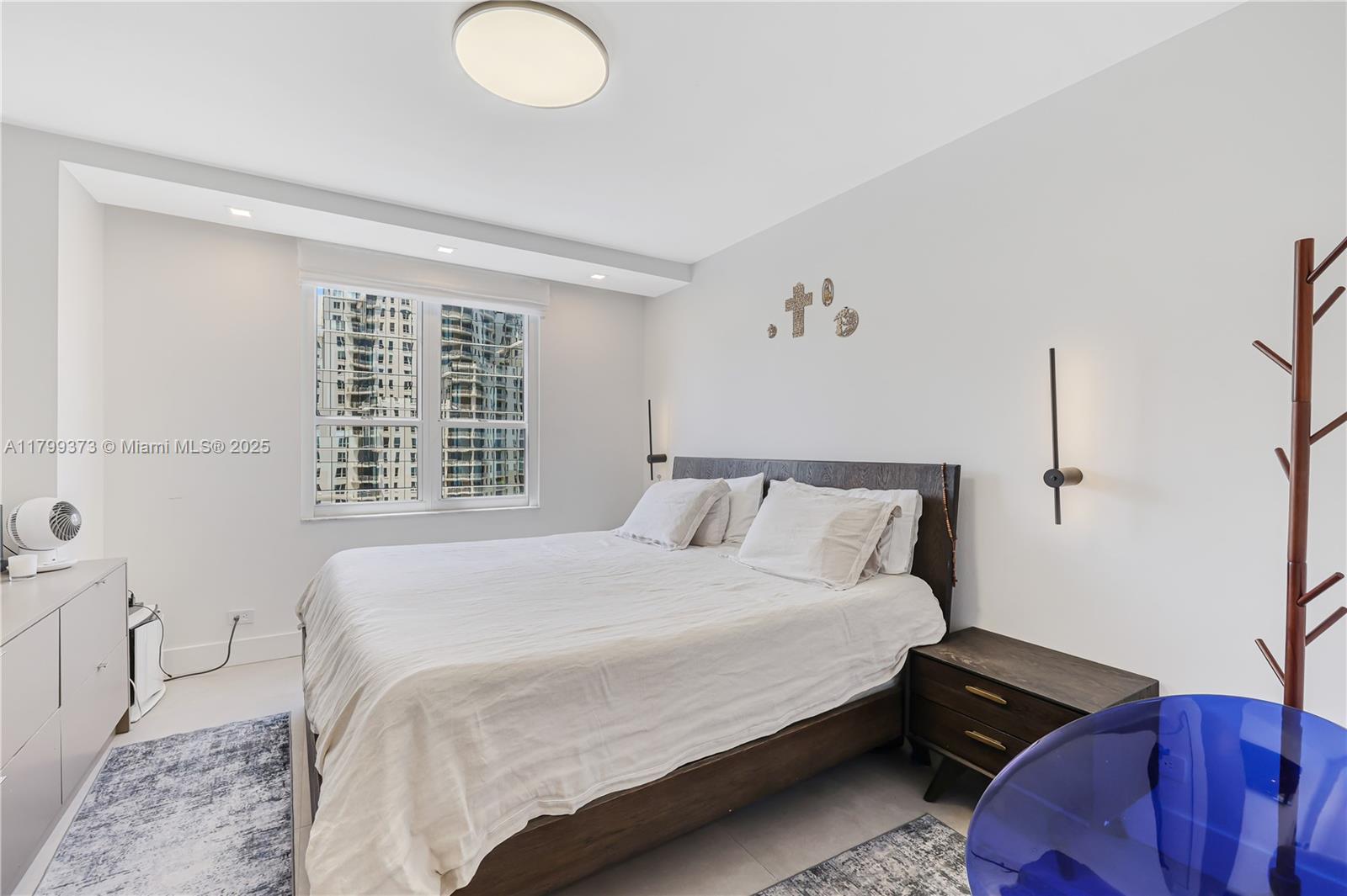 COURVOISIER COURTS CONDO - Residential Lease