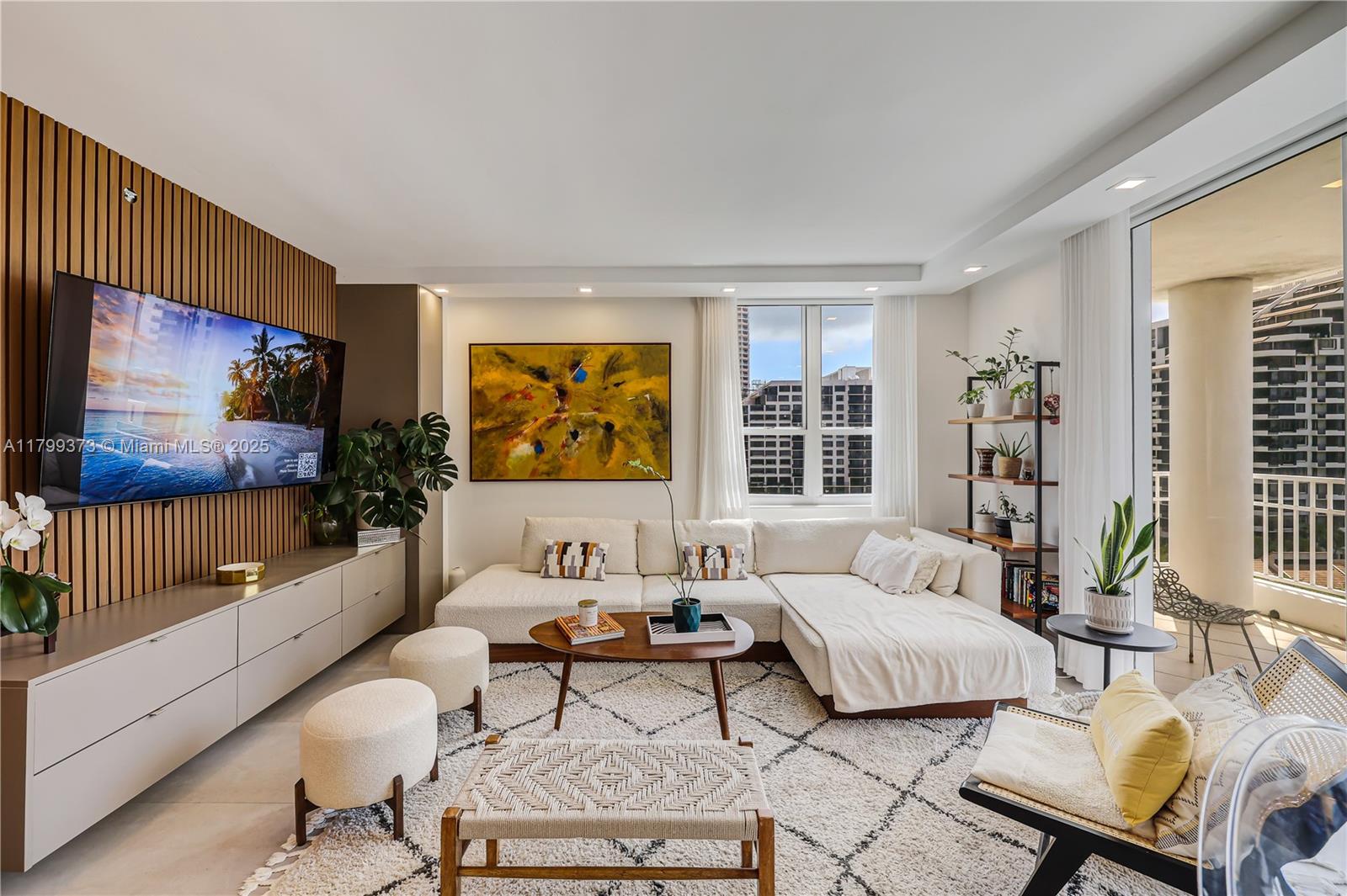 701 Brickell Key Blvd 1110