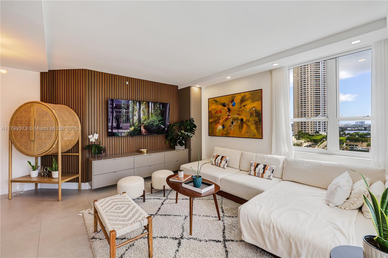 COURVOISIER COURTS CONDO - Residential Lease