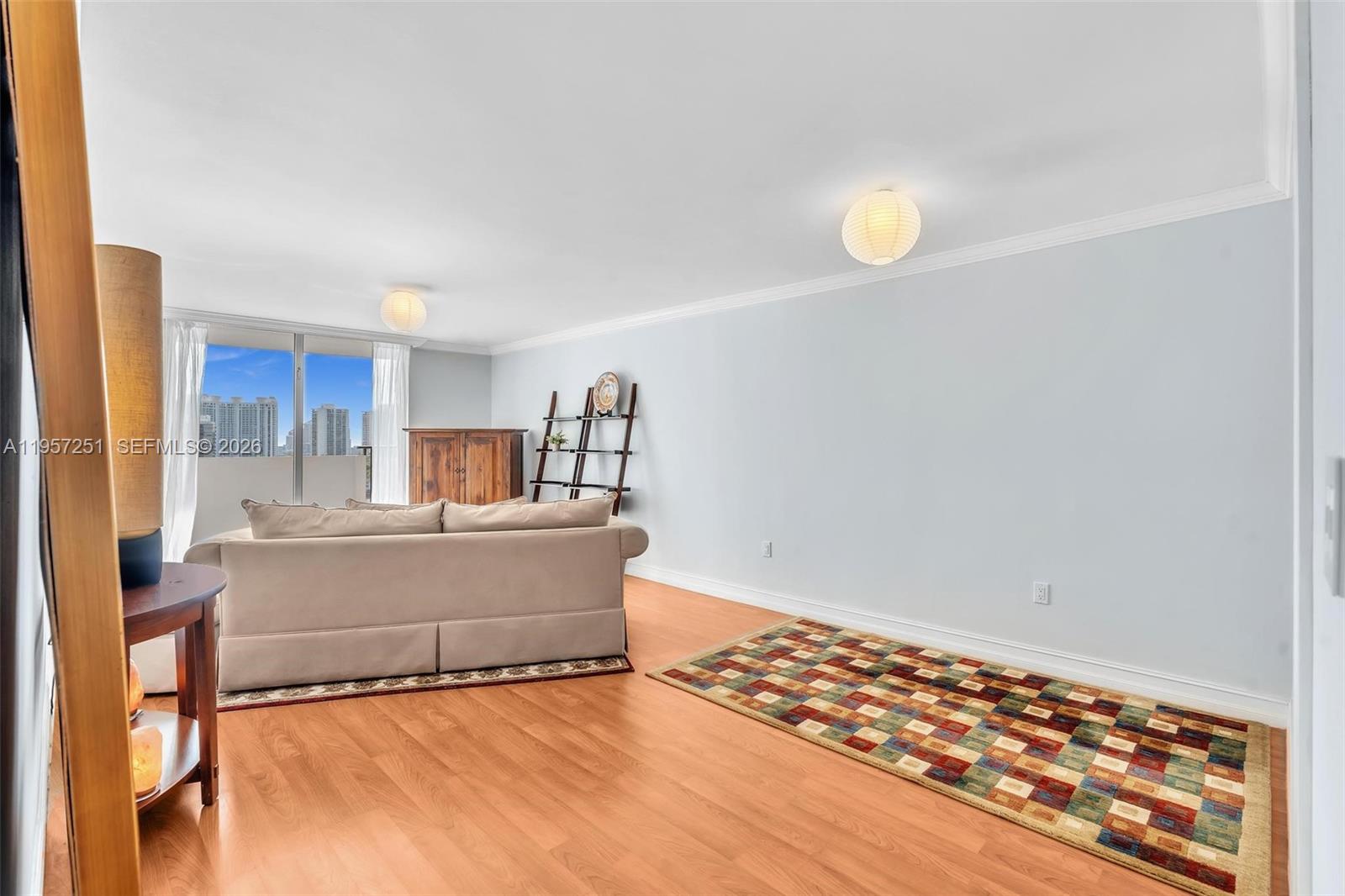 COMMODORE PLAZA CONDO - Residential