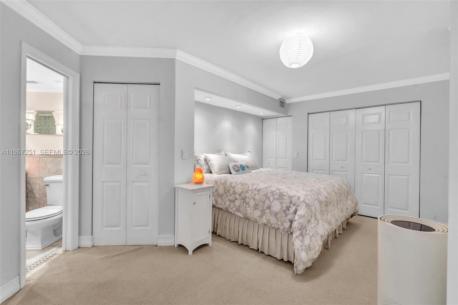 COMMODORE PLAZA CONDO - Residential