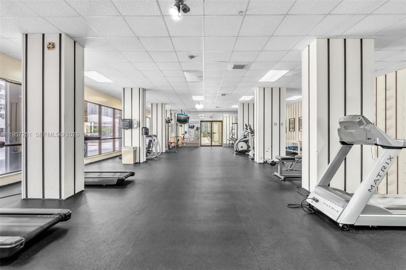 COMMODORE PLAZA CONDO - Residential