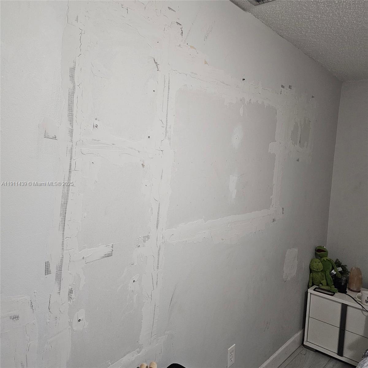 JAC-MO HOMES - Residential