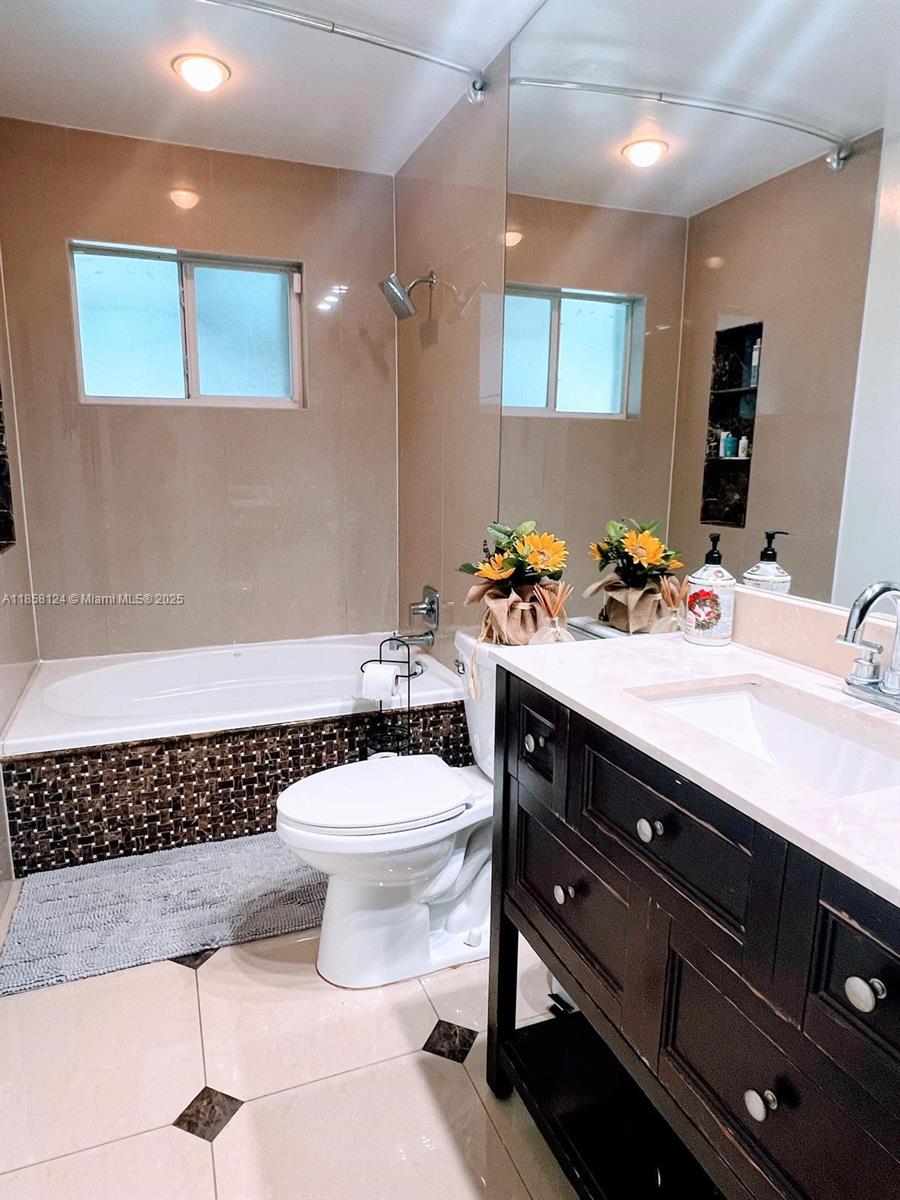 DRIFTWOOD ESTATES NO 17 - Residential Lease