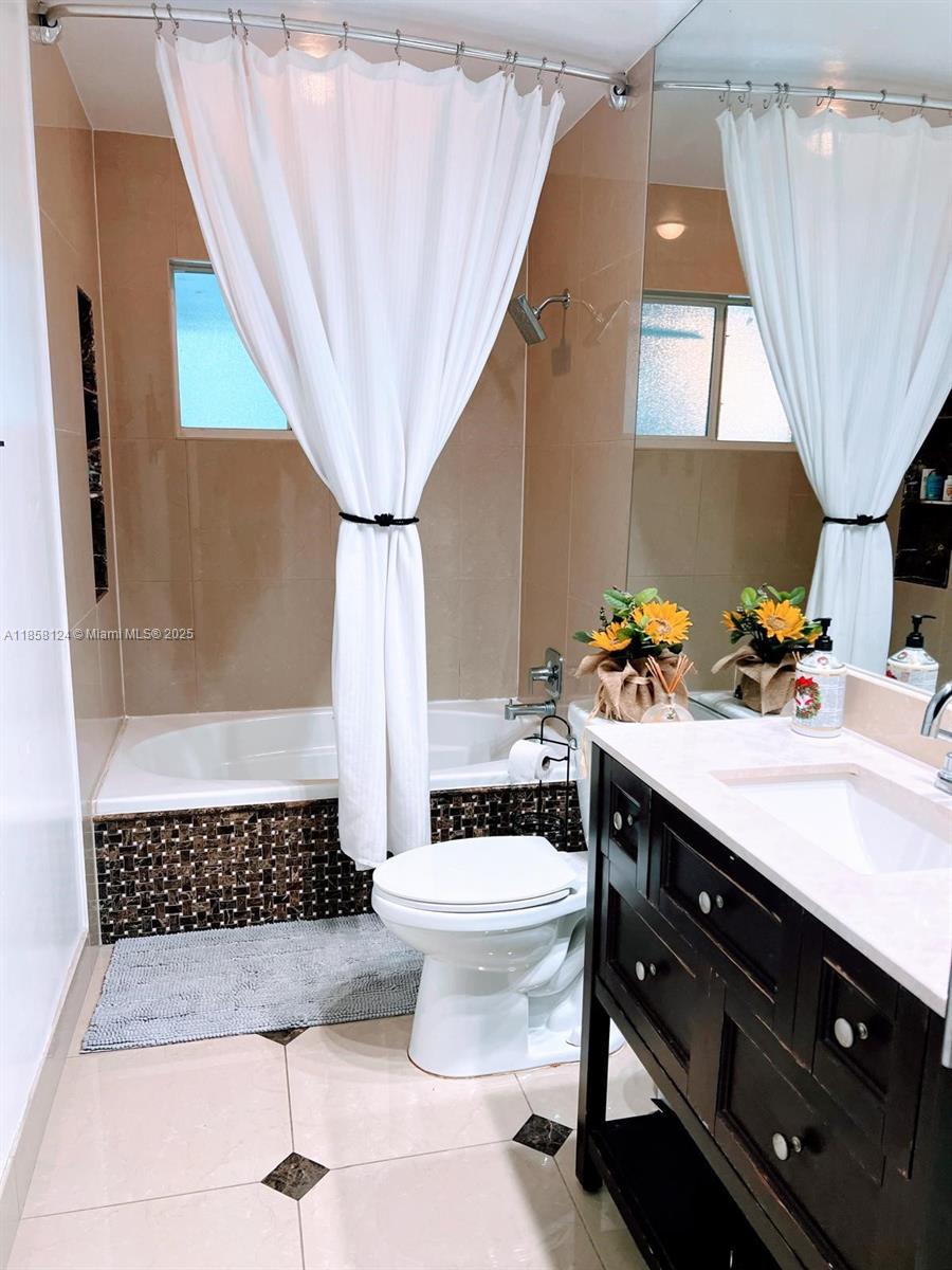 DRIFTWOOD ESTATES NO 17 - Residential Lease