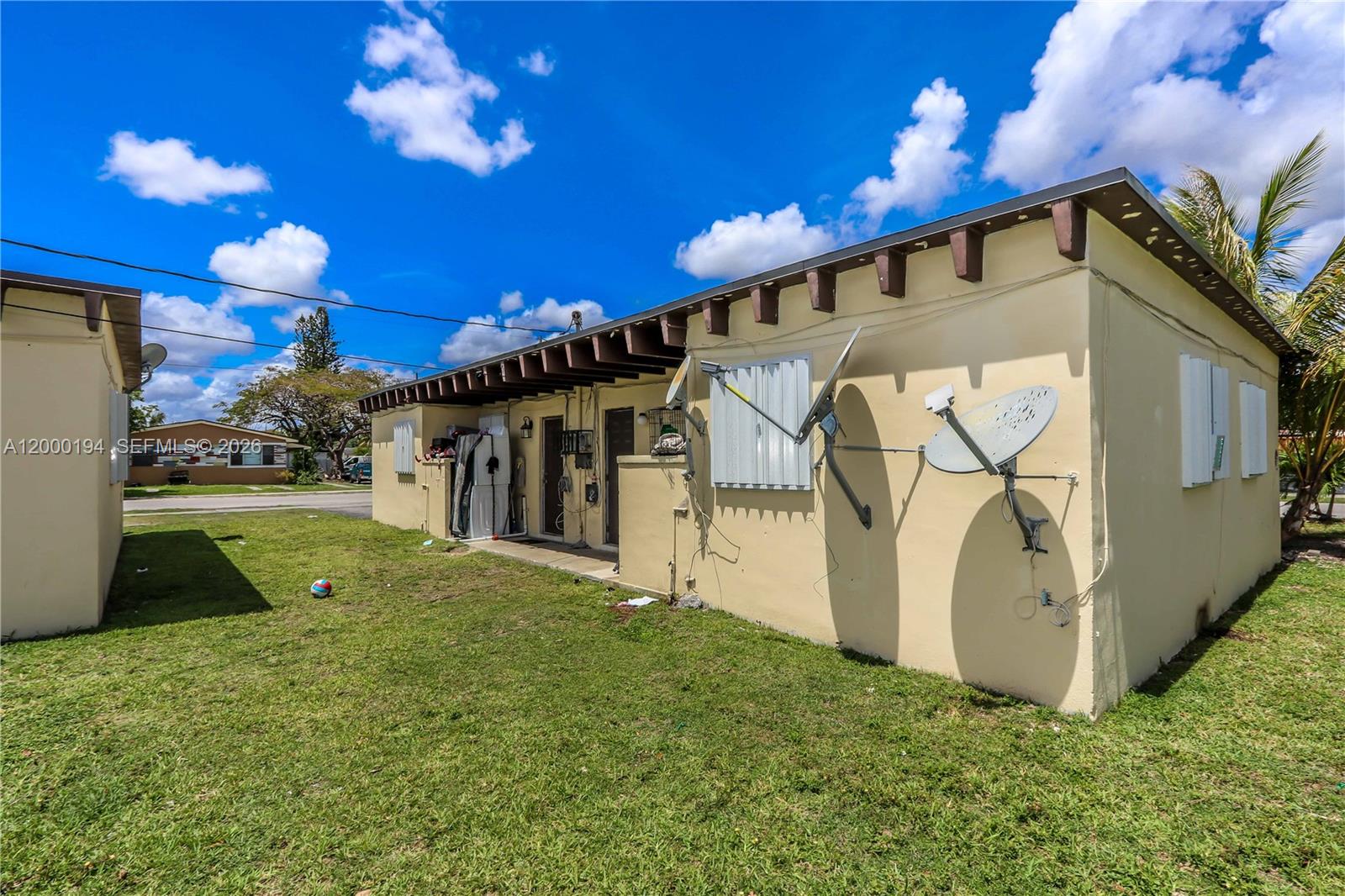 CENTRAL COMML HOMESTEAD - Residential Income