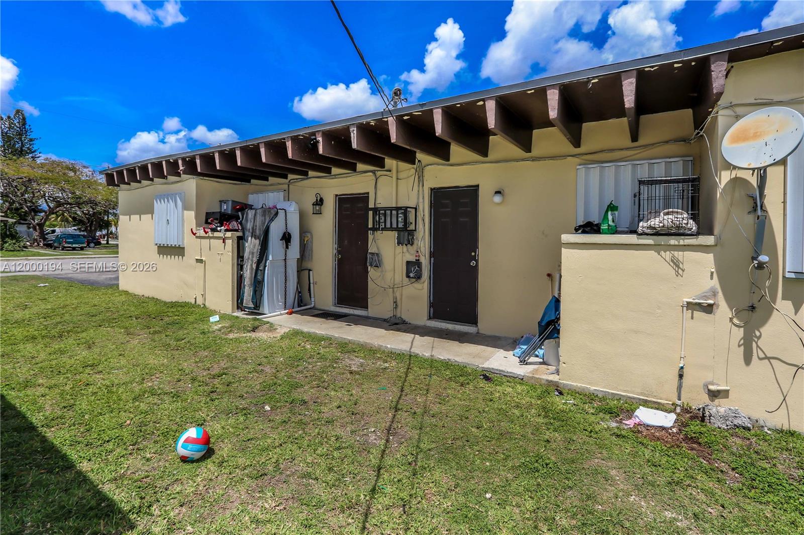 CENTRAL COMML HOMESTEAD - Residential Income