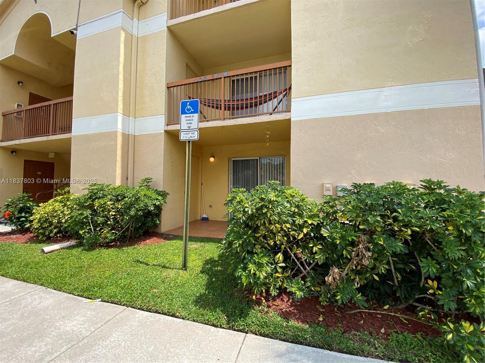 SOUTH PALM PLACE CONDO - Residential