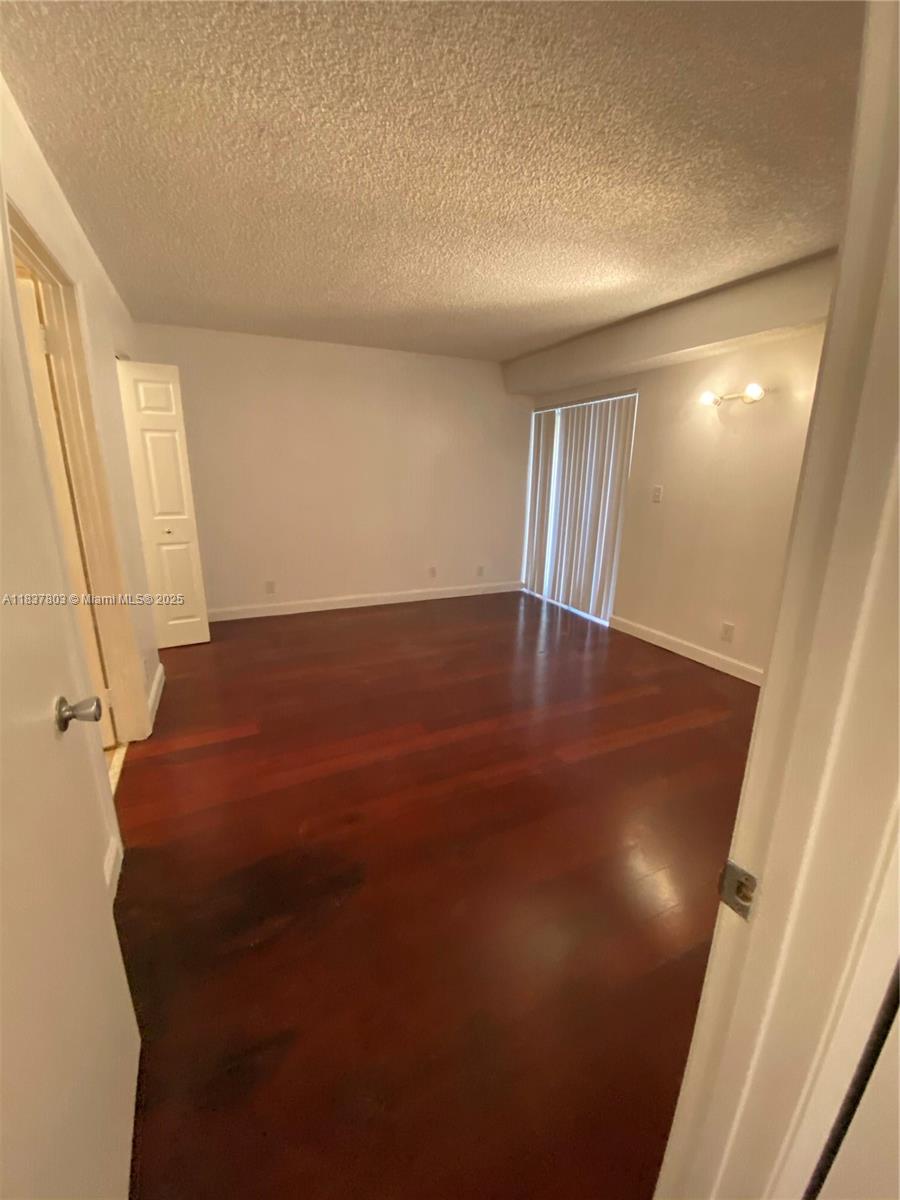 SOUTH PALM PLACE CONDO - Residential
