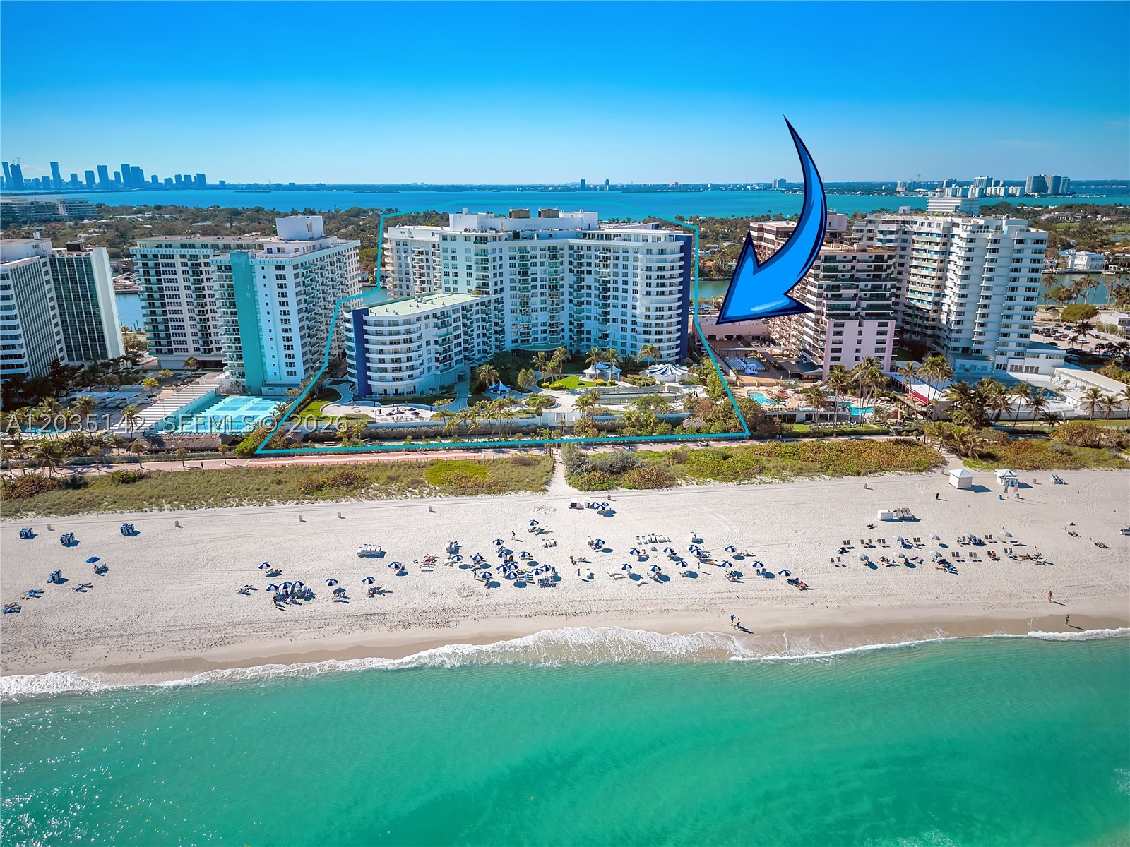 5161 Collins Ave 310