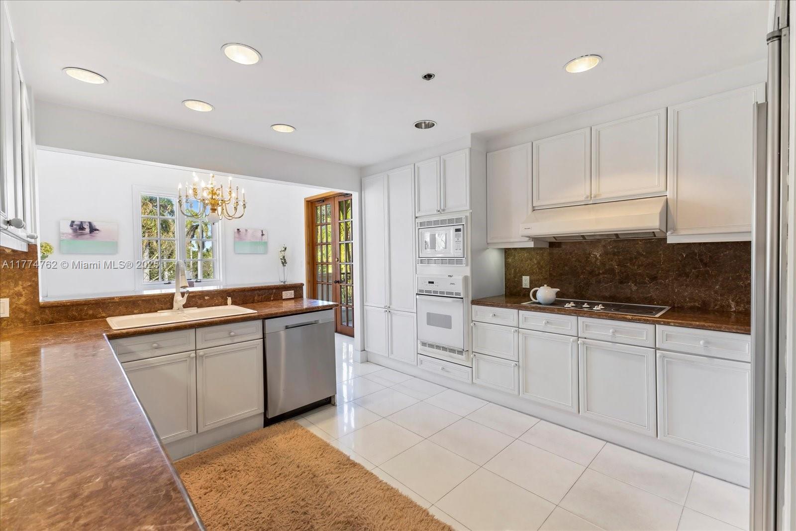 BAYSIDE VILLAGE EAST - Residential Lease