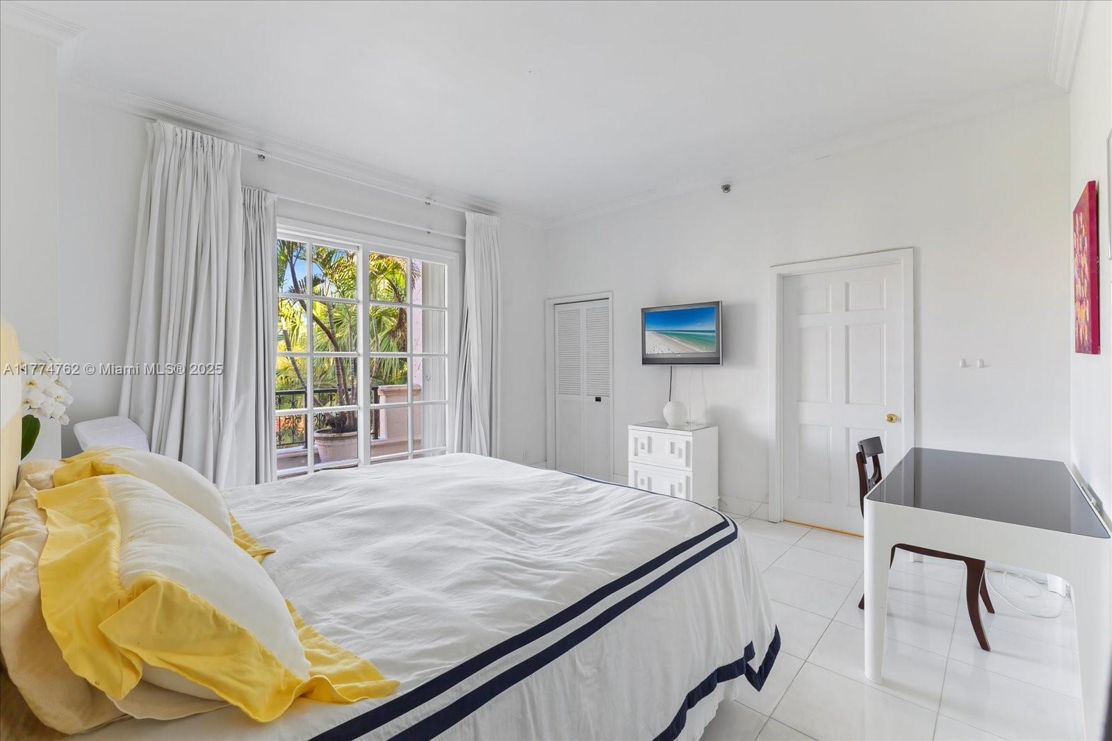 BAYSIDE VILLAGE EAST - Residential Lease