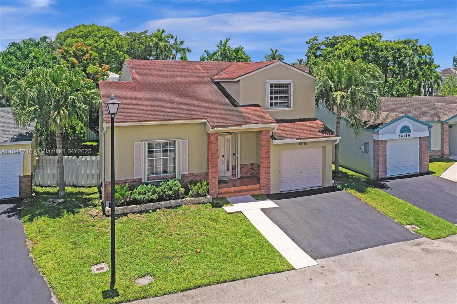 14116 Langley Pl