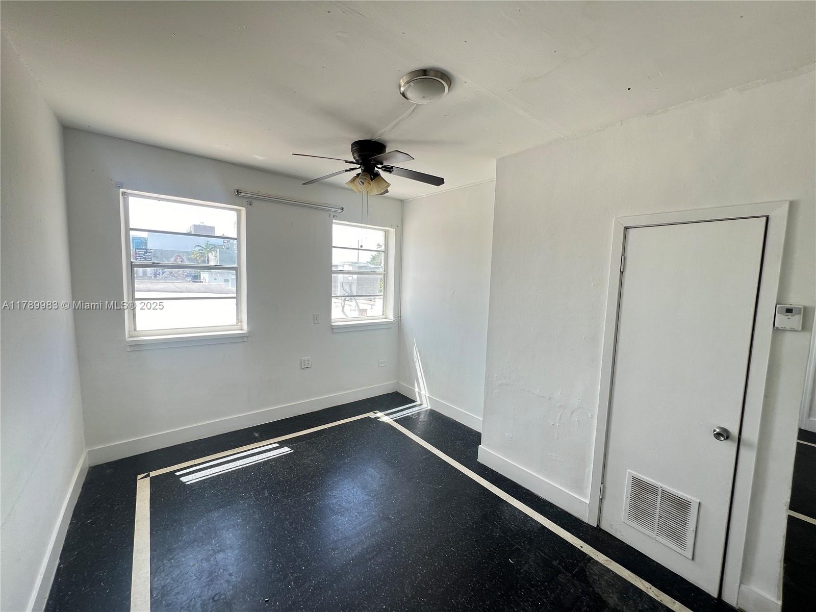 203 NW 36th St 2