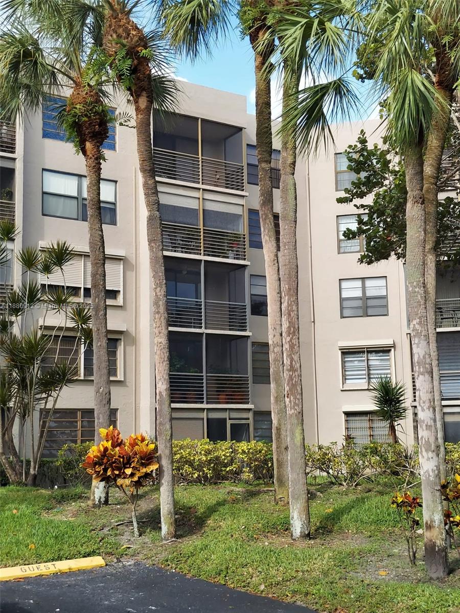 COLONY POINT 6 CONDO - Residential