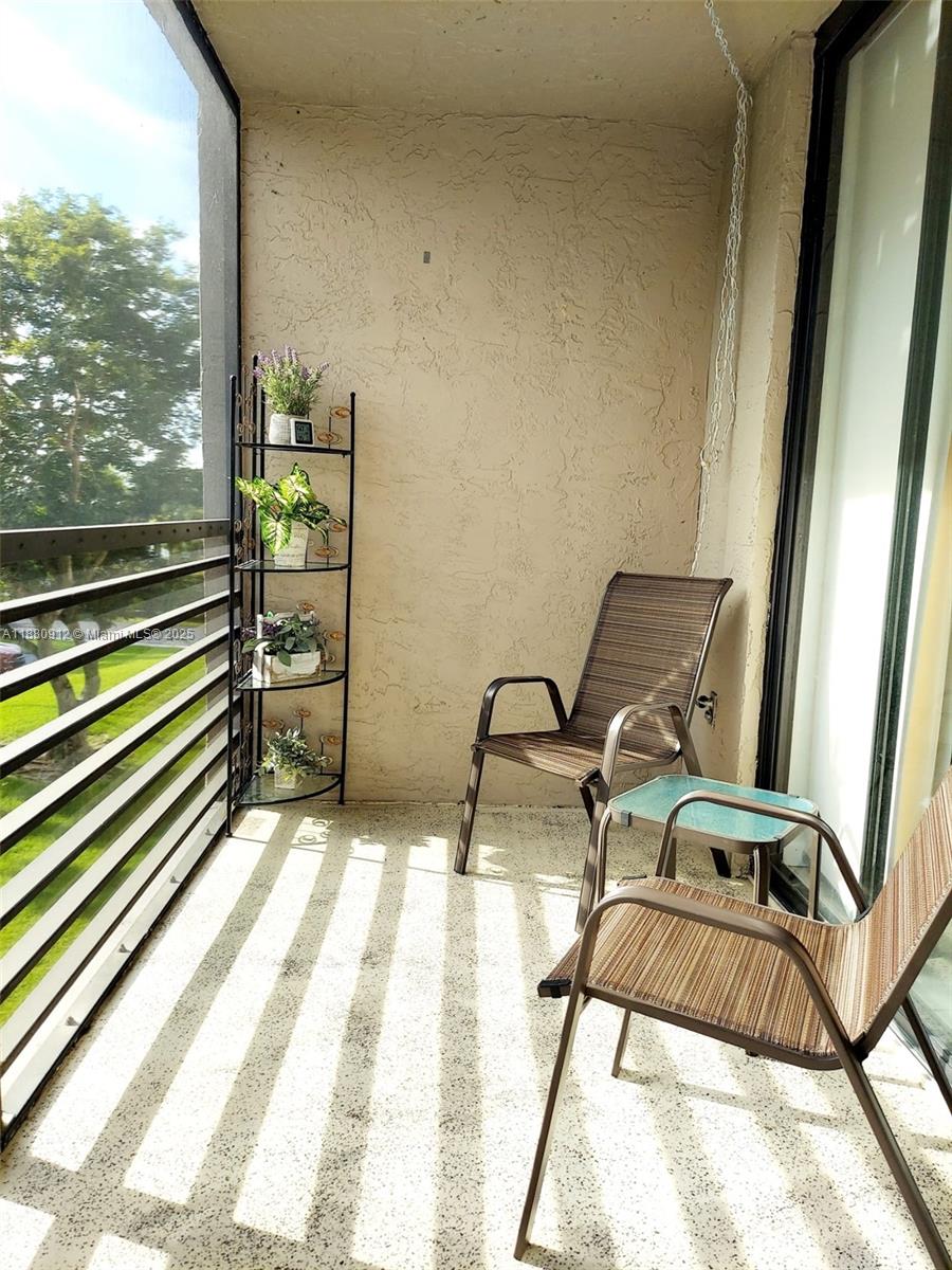 COLONY POINT 6 CONDO - Residential