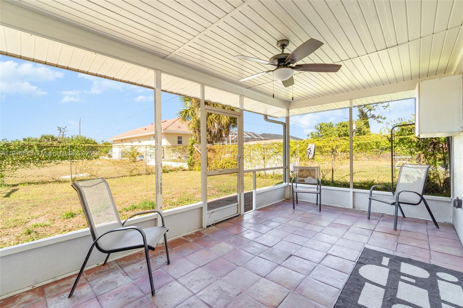 WARM MINERAL SPRINGS - Residential