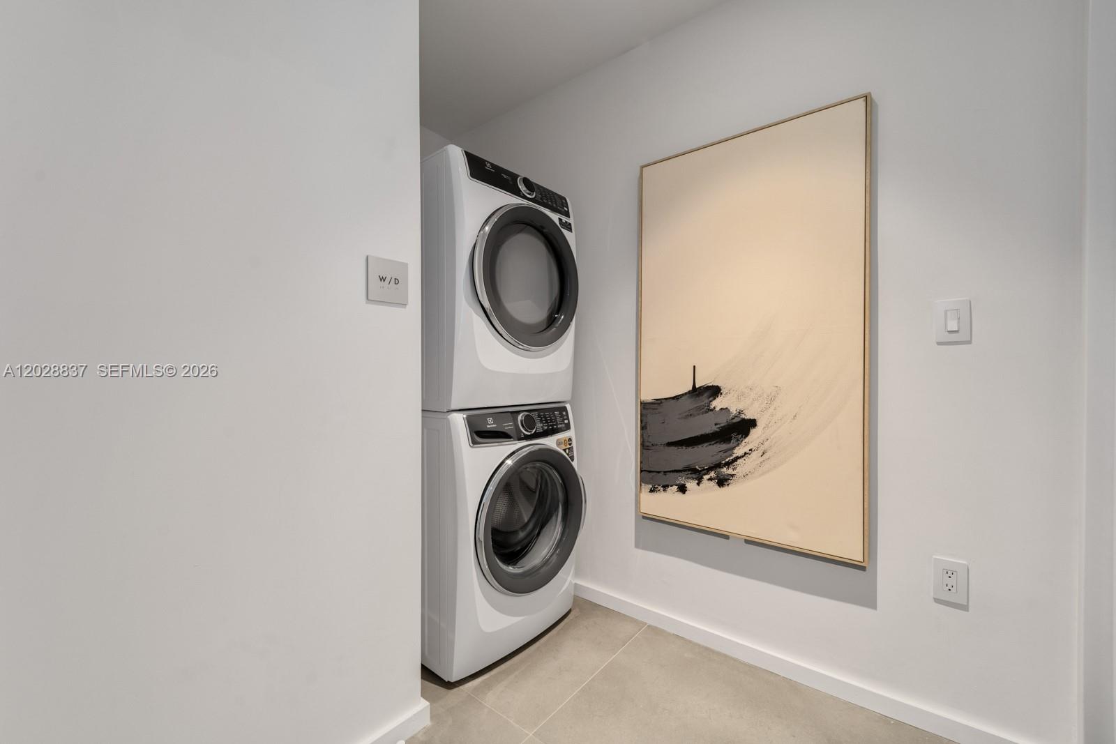 2000 OCEAN CONDO - Residential