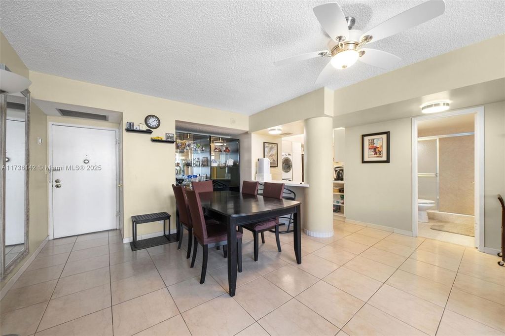 Photo of 3725 S Ocean Dr #1110, Hollywood, FL 33019 (MLS # A11736142)