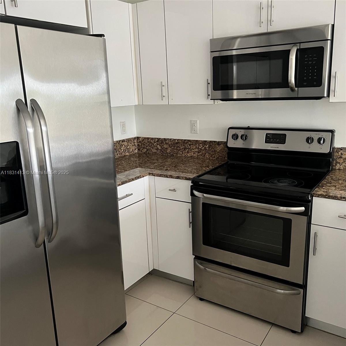 2300 NW 7th Street 304