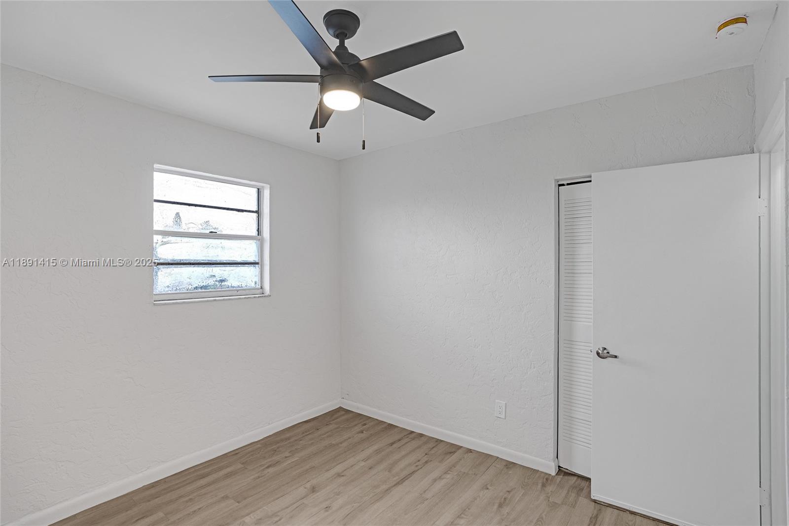 REPLAT OF A PORTION OF BL - Residential Lease