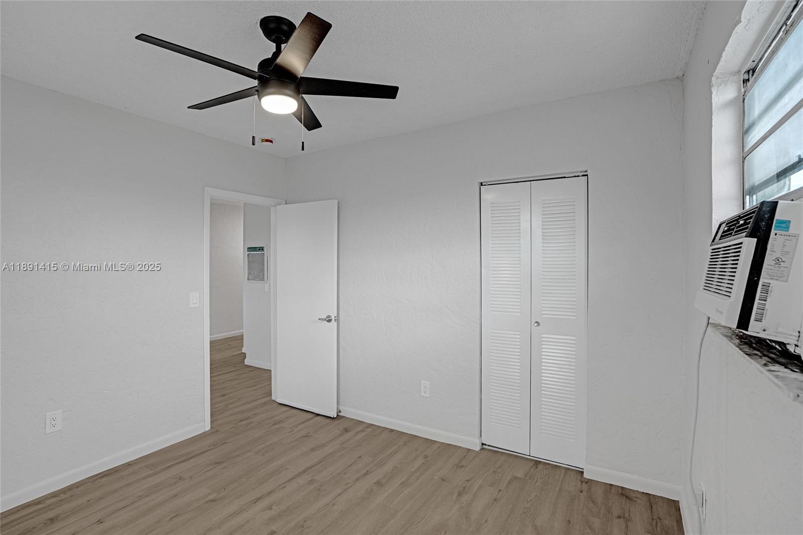 REPLAT OF A PORTION OF BL - Residential Lease
