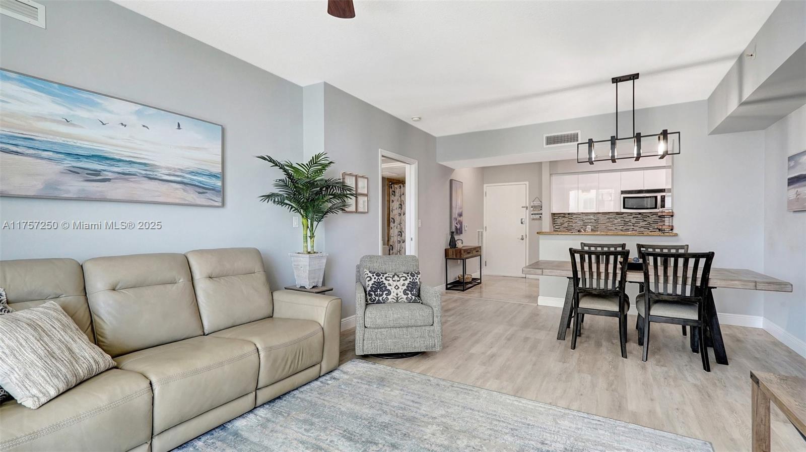 DUO CONDOMINIUM WEST - Residential