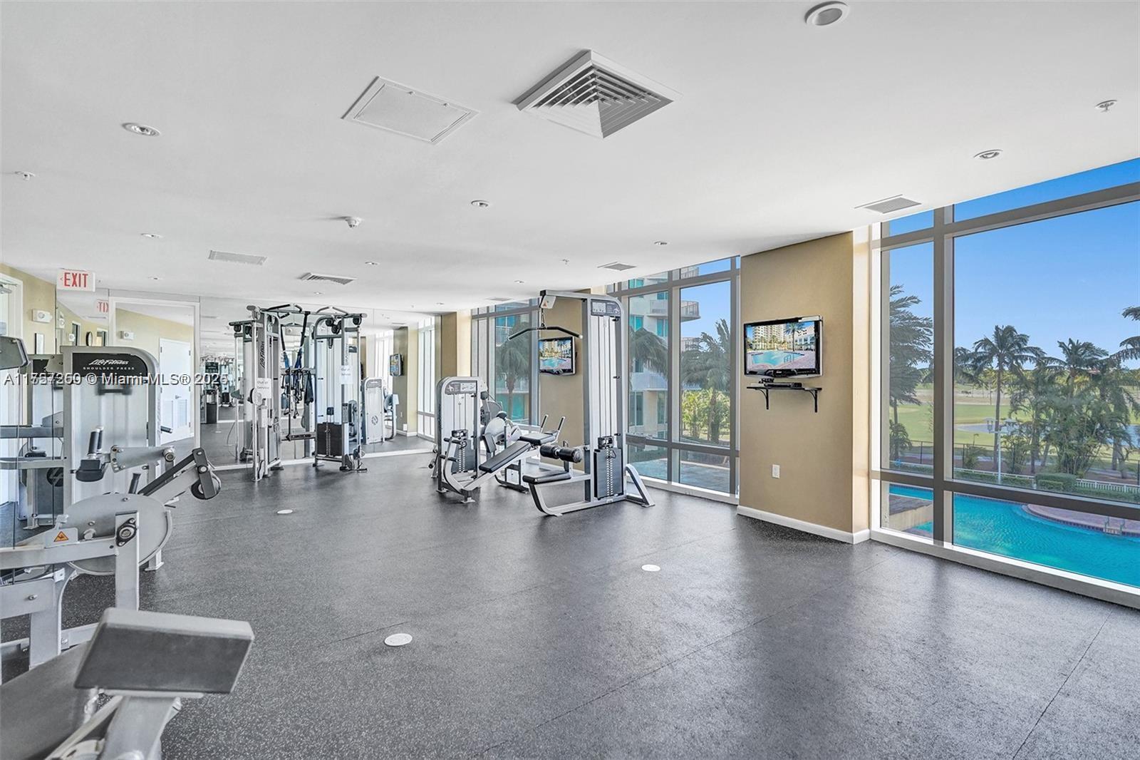 DUO CONDOMINIUM WEST - Residential