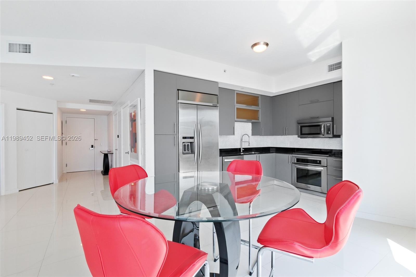 INFINITY AT BRICKELL COND - Residential