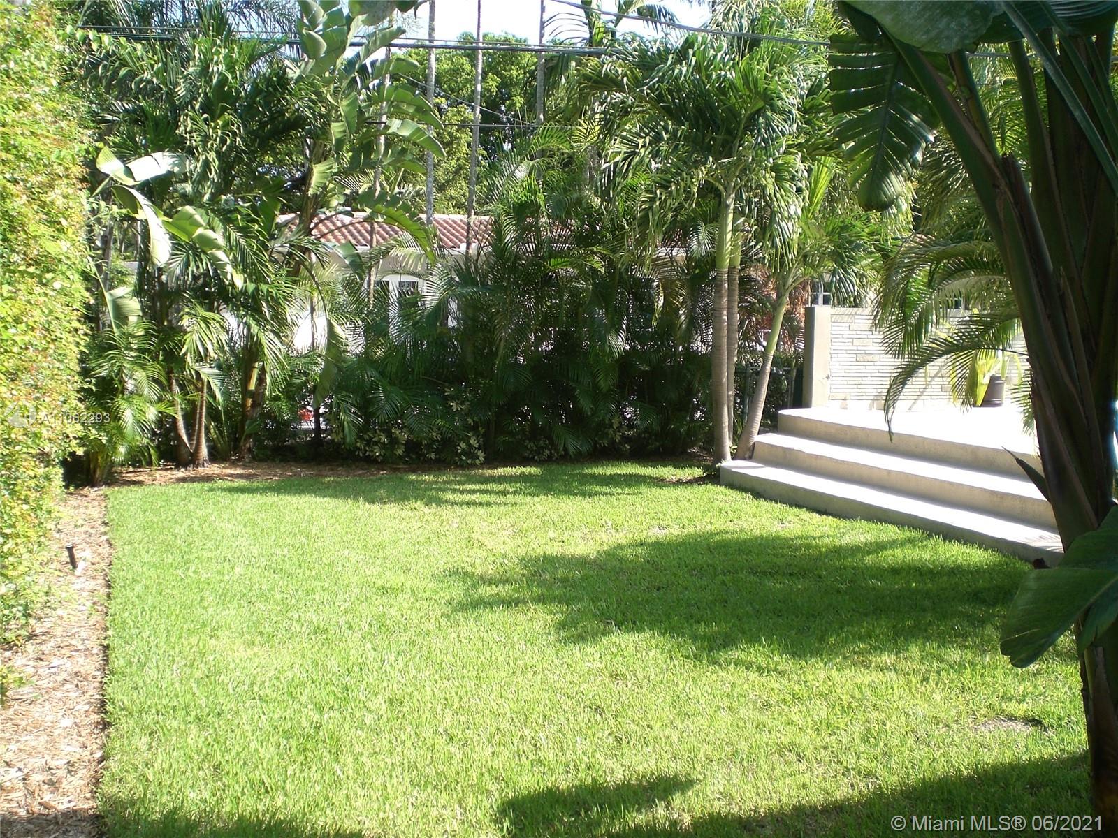 CORAL GABLES COUNTRY CLUB - Residential Lease