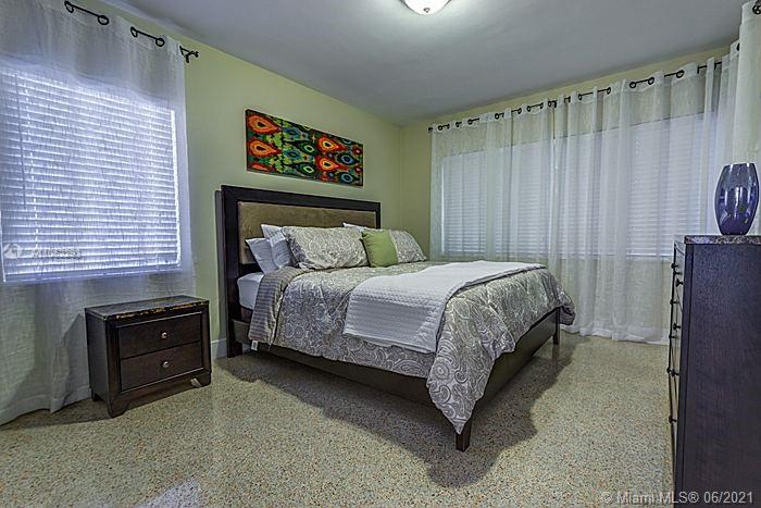 CORAL GABLES COUNTRY CLUB - Residential Lease