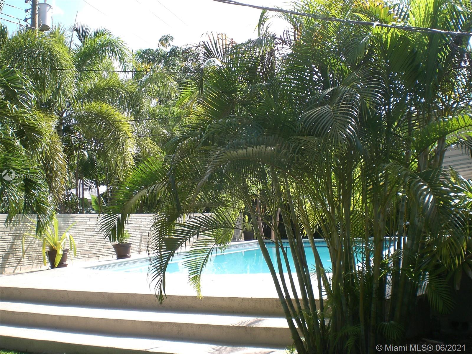 CORAL GABLES COUNTRY CLUB - Residential Lease