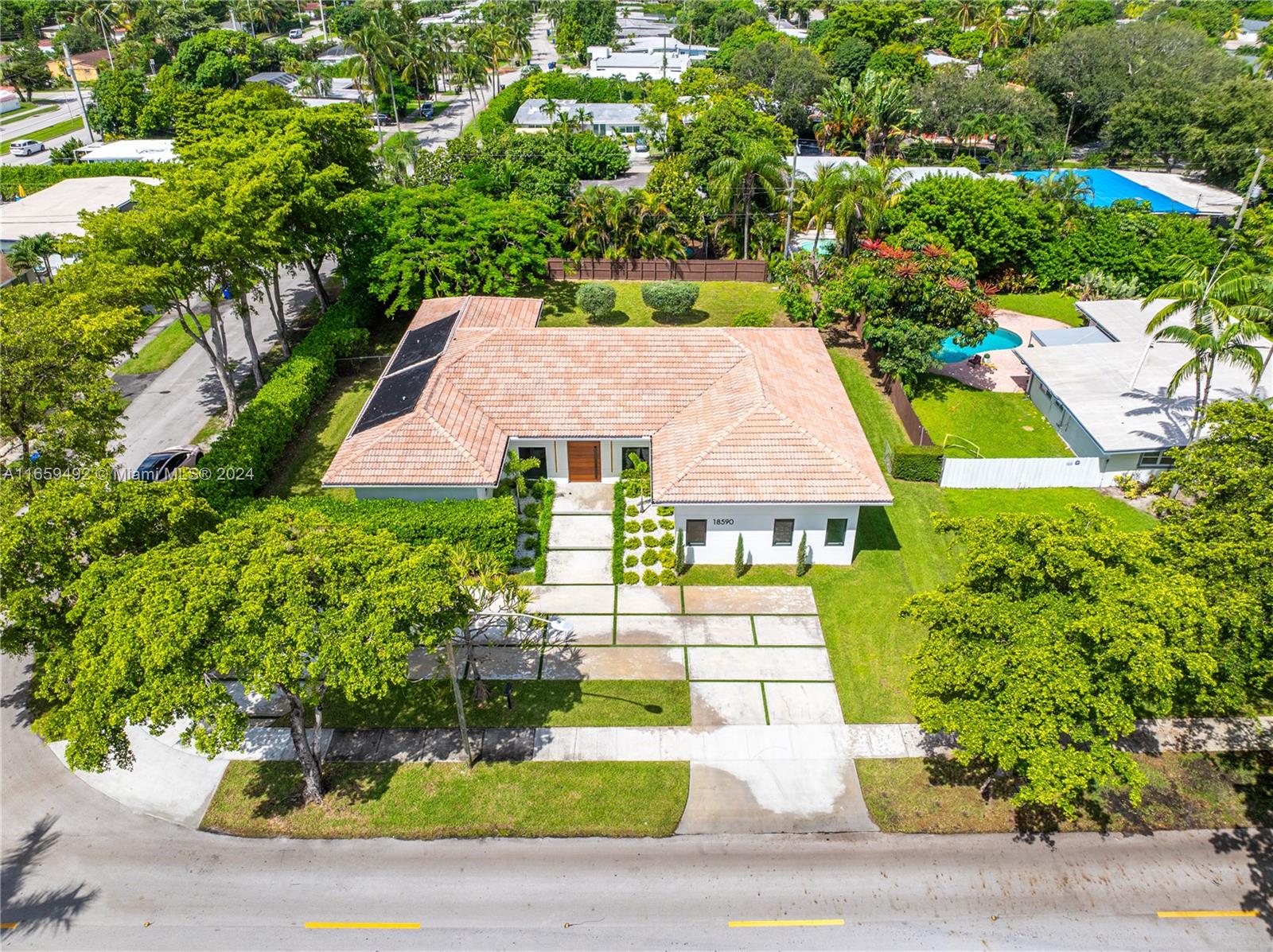 SKY LAKE - Residential