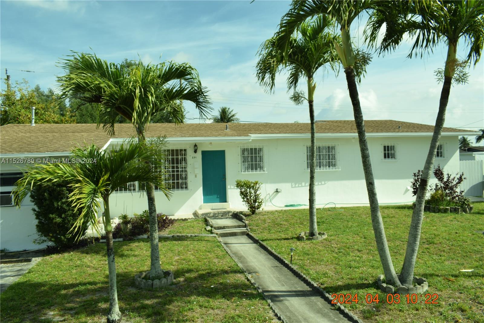 Property for Sale at 891 W 53rd St St, Hialeah, Miami-Dade County, Florida - Bedrooms: 5 
Bathrooms: 3  - $675,000