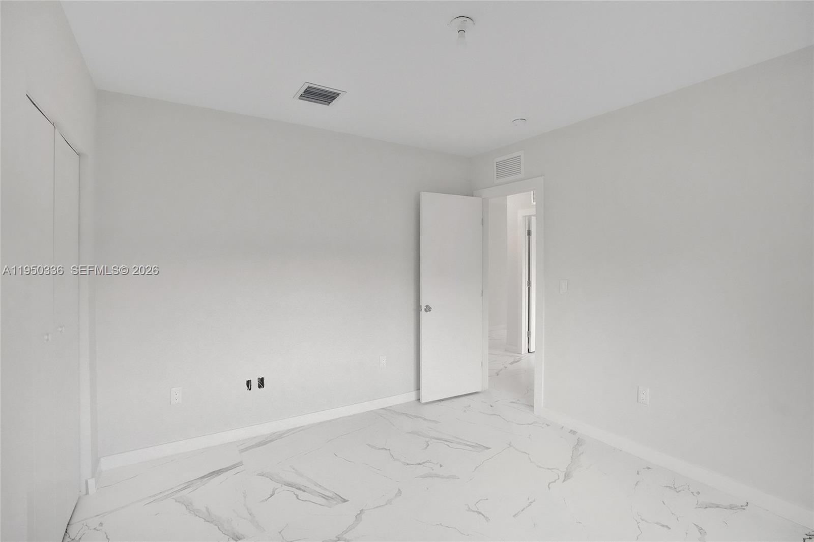 BELLEVUE BISCAYNE - Residential Income