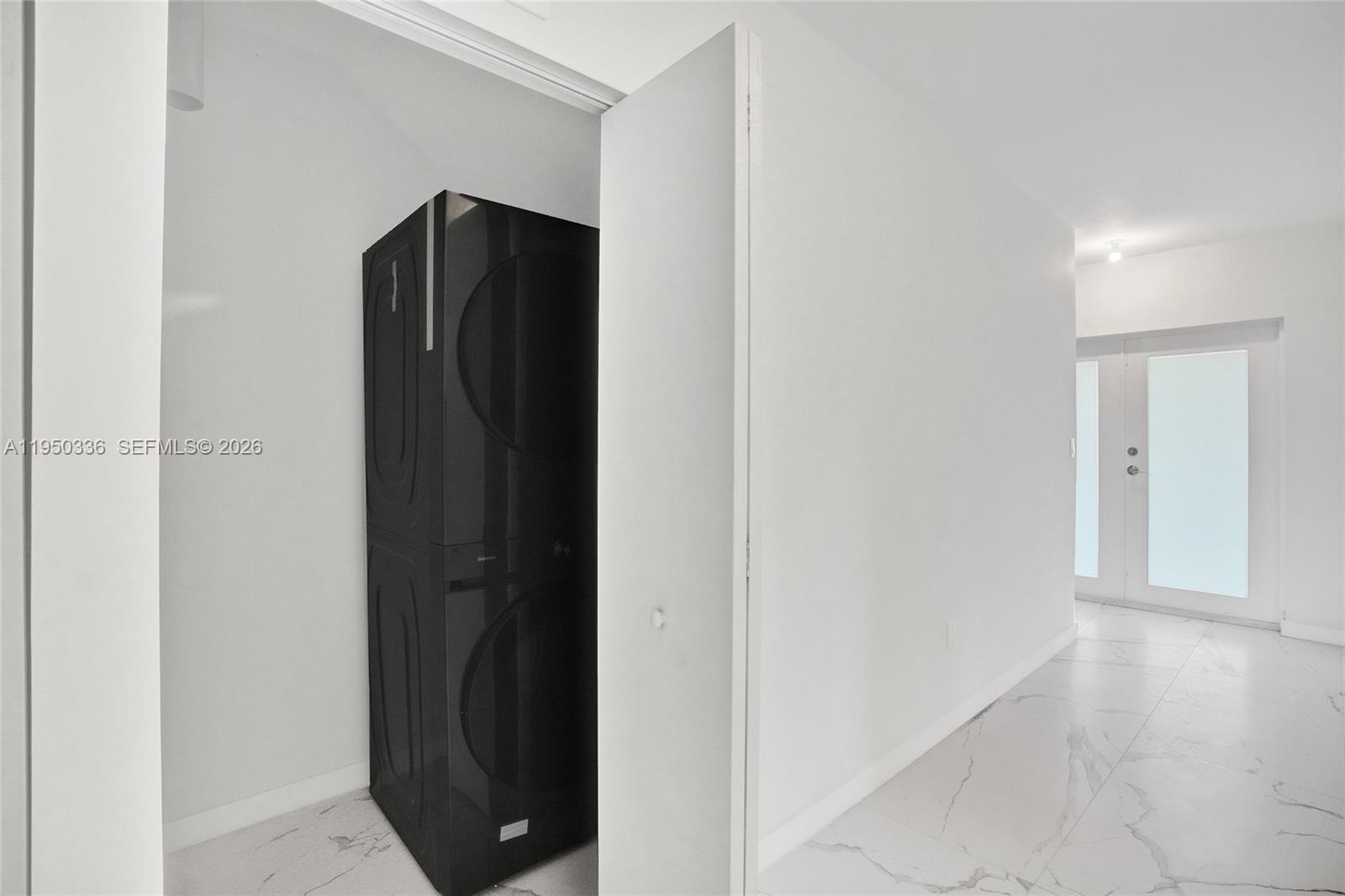 BELLEVUE BISCAYNE - Residential Income