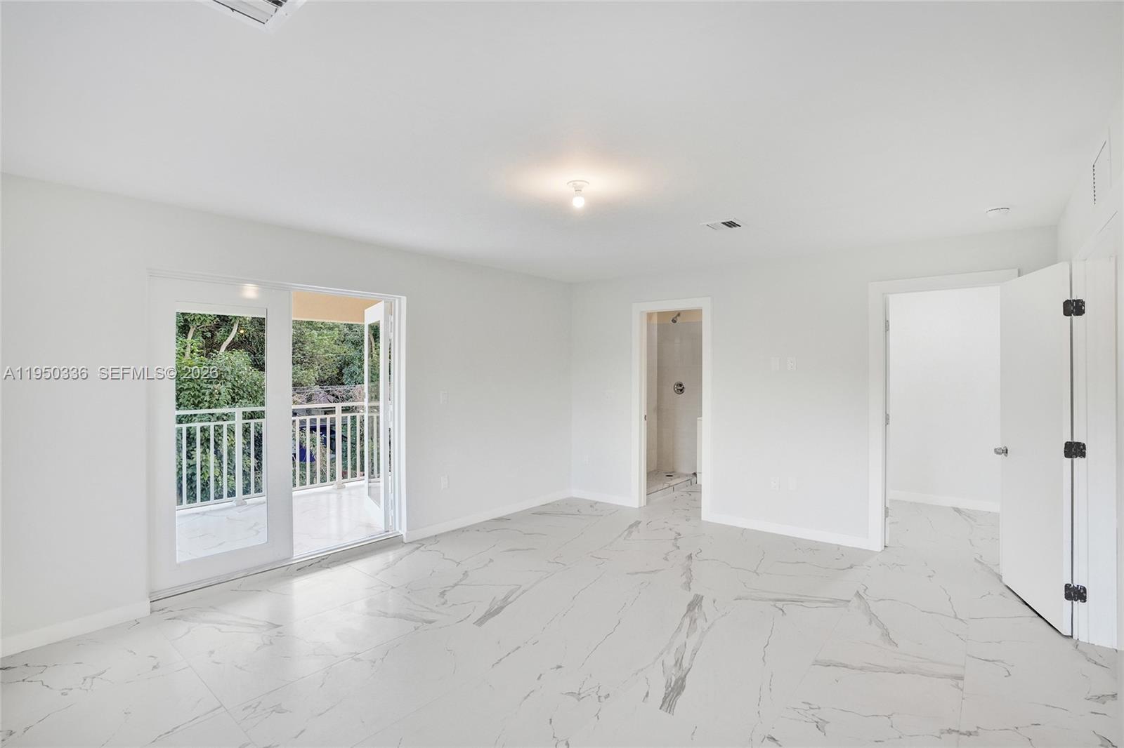 BELLEVUE BISCAYNE - Residential Income