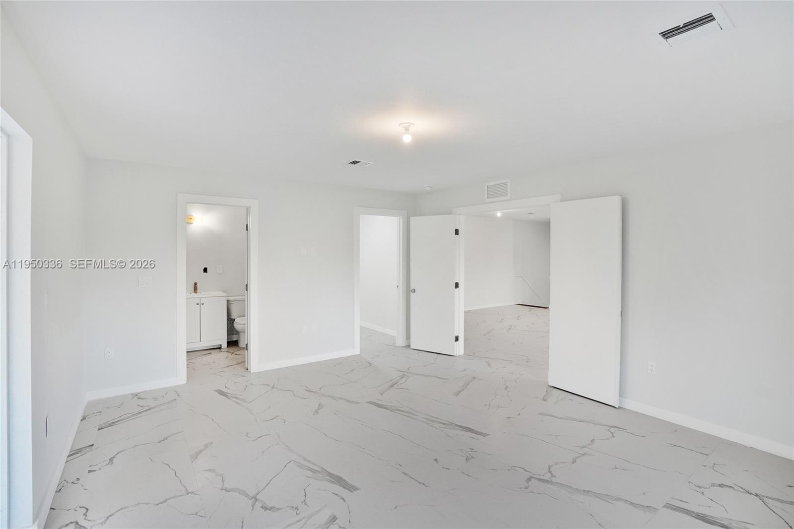 BELLEVUE BISCAYNE - Residential Income