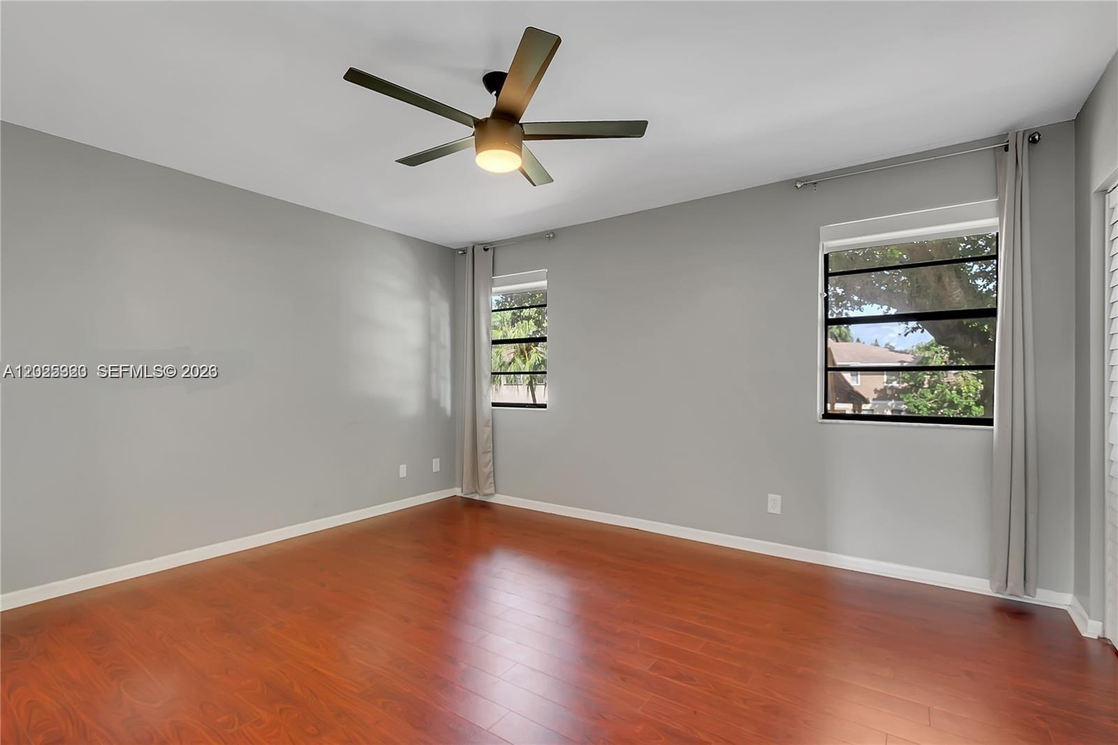 PEMBROKE POINTE SECTION T - Residential