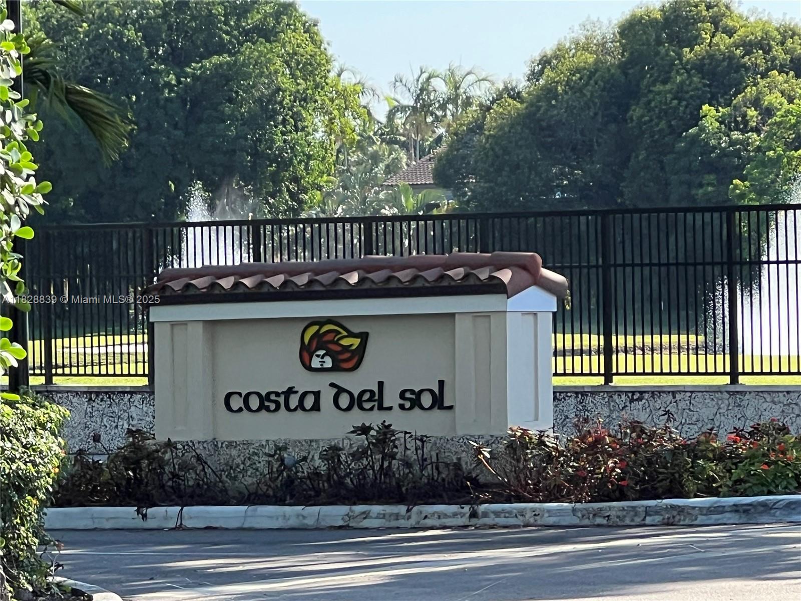 Beautiful townhouse in the exclusive area of Doral, featuring 3 bedrooms, 2.5 baths, and 1,712 sq ft. Enjoy
contemporary finishes, stainless steel appliances, electric water heater, hurricane shutters, and a large screened
patio. Includes 1-car garage plus 2 driveway spaces. Located in a gated golf community with lush landscapes,
lakes, and wildlife. Amenities include pool, clubhouse, tennis, basketball, playground, and more. Within close distance to Doral Central Park, City Place, Publix, and top restaurants.