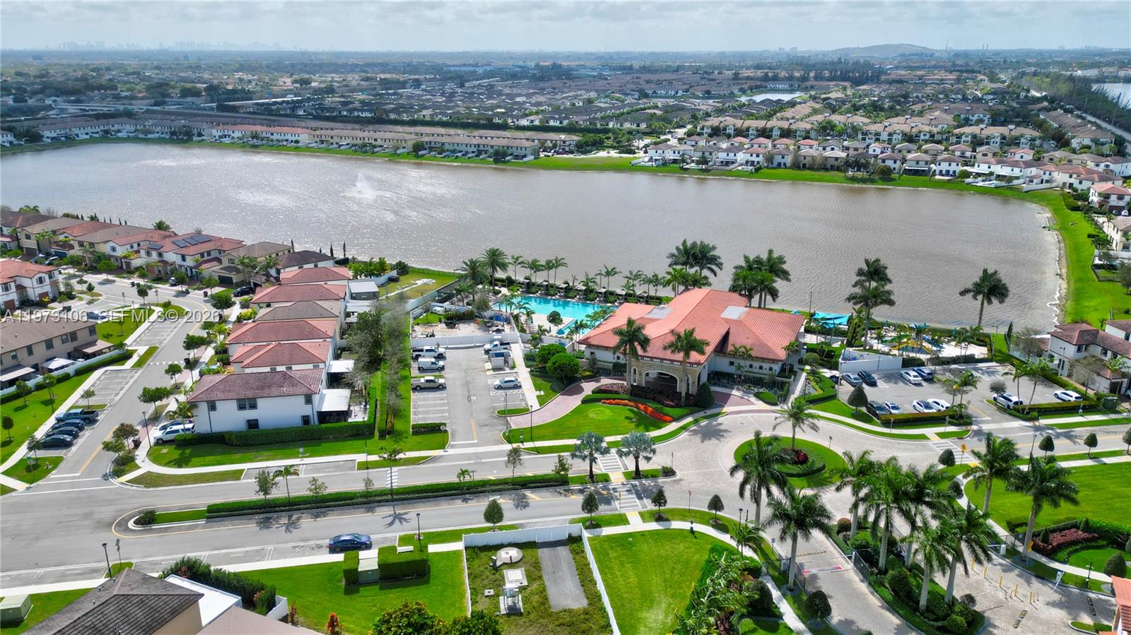 AQUABELLA SECTION TWO - Residential