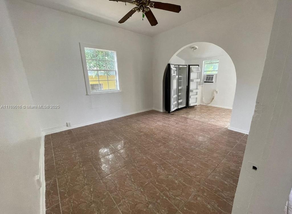 CLOWS - Residential Lease