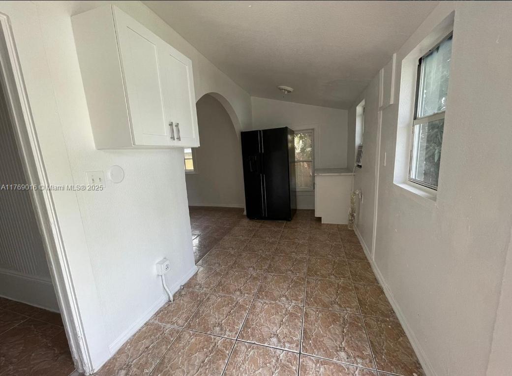CLOWS - Residential Lease